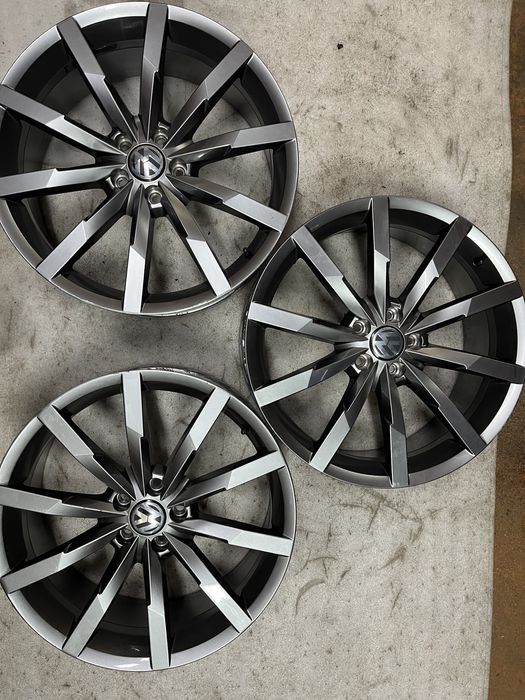 5x112 8J20 et 48 57,1 felgi aluminiowe RONAL VW PASSAT NEW BEATLE