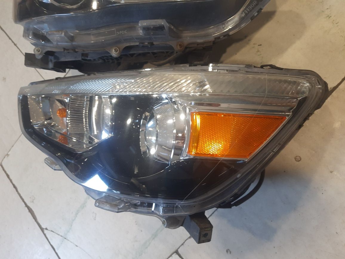 Фара Mitsubishi Outlander Sport ASX фары/оптика 2010-15