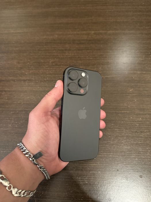 iPhone 16 Pro como novo
