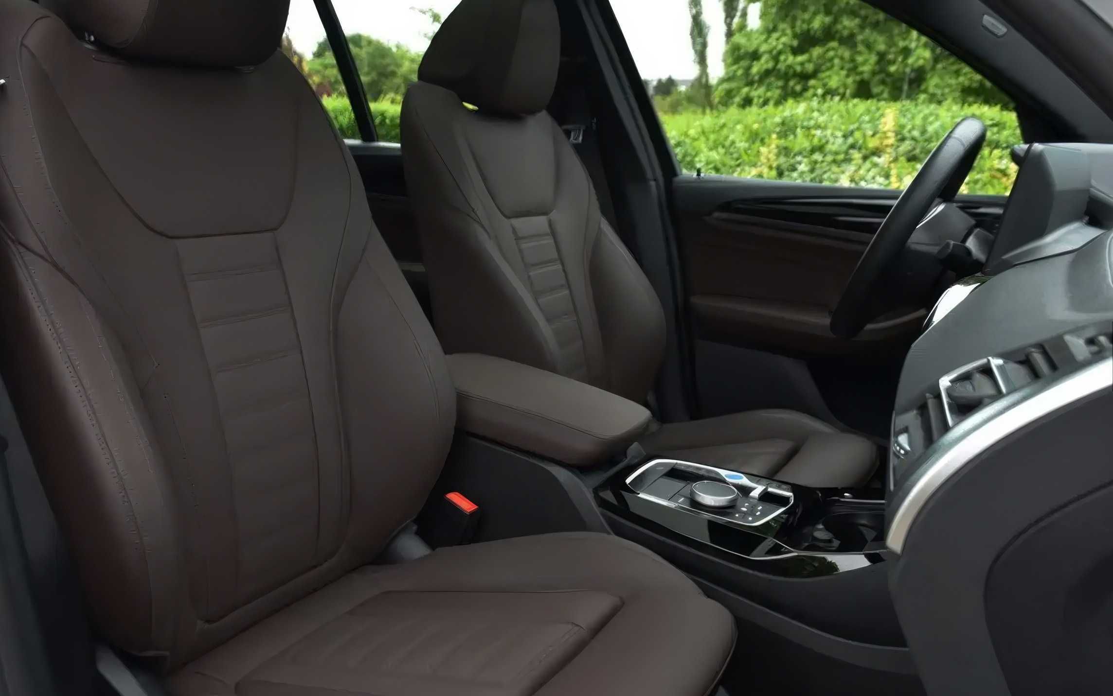 2024 BMW          iX3