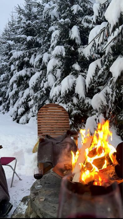Затишний котедж на 6-8 гостей с гарним розташуванням біля лісу
