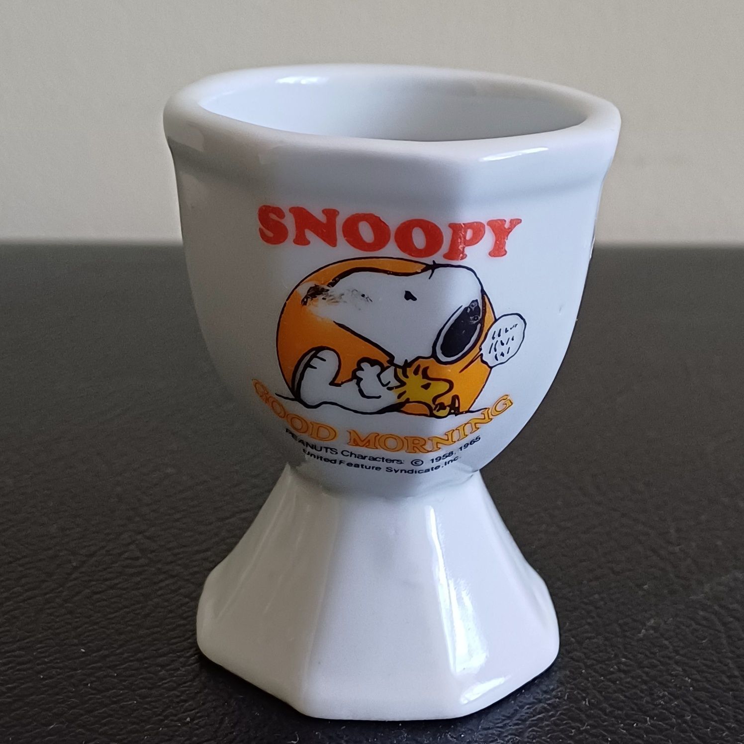 Kieliszki do jajek z motywem Snoopy'ego  1960 rok