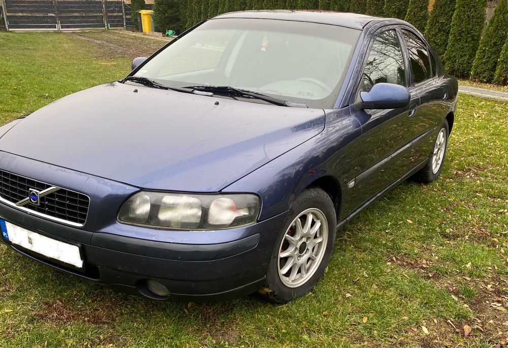 Volvo s60 2.4, lpg, hak
