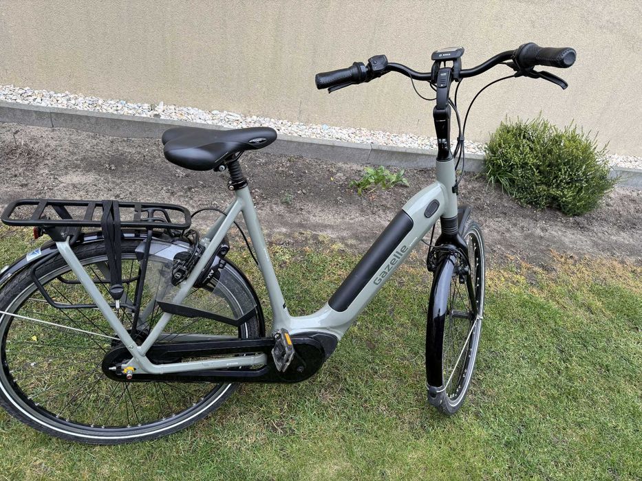 Rower elektryczny Gazelle grenoble C8