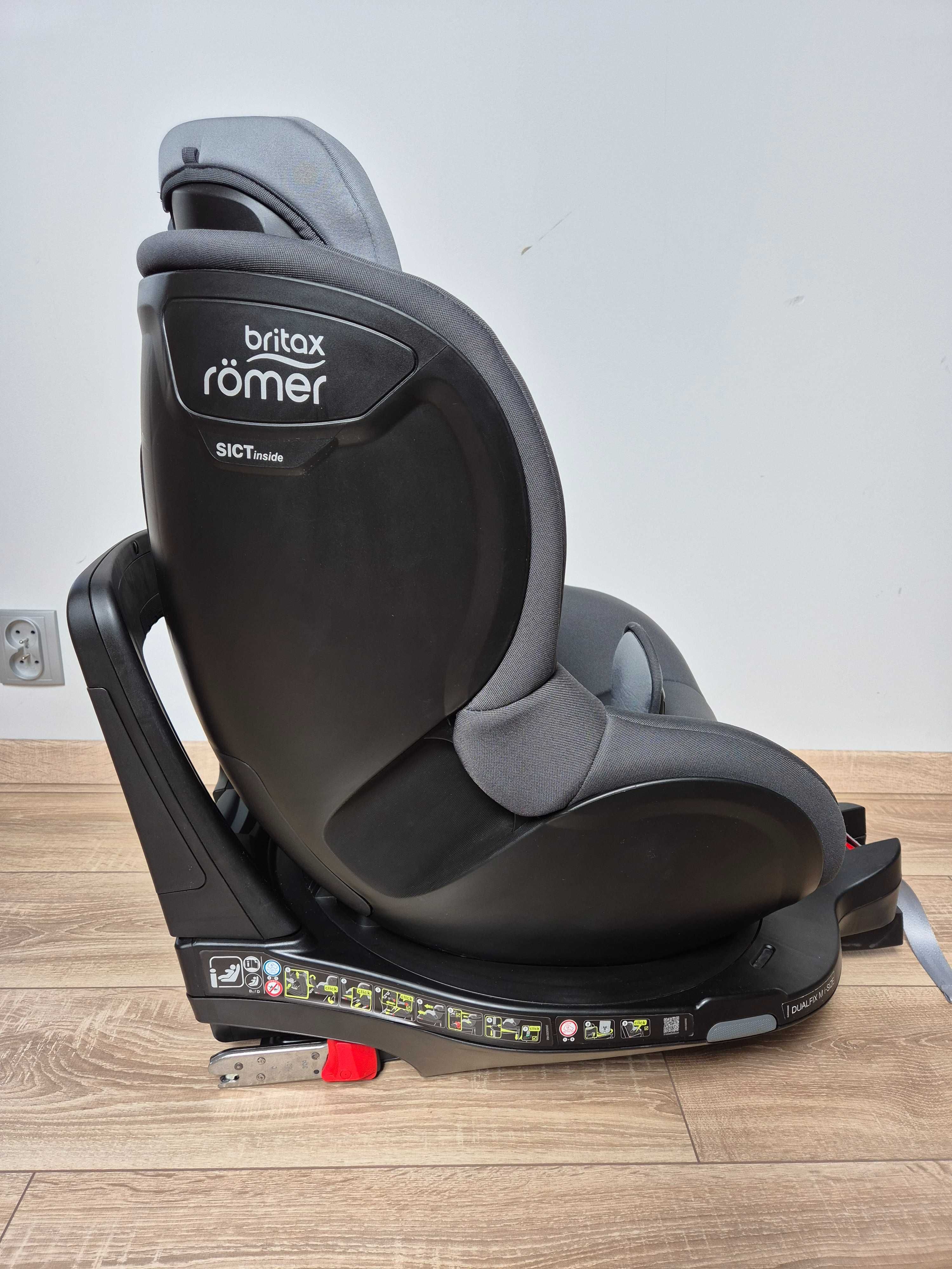Fotelik Britax Romer Dualfix M I-Size obrotowy isofix