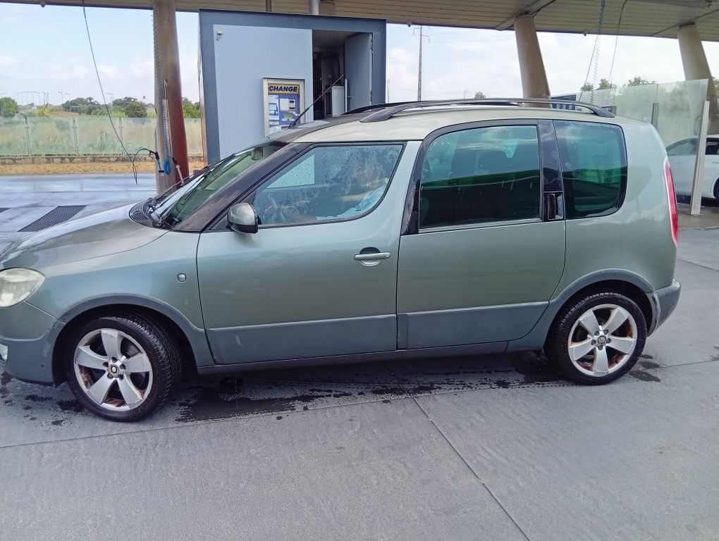 Vendo Skoda Roomstre 2007 5 lugare preço negociável s diesel