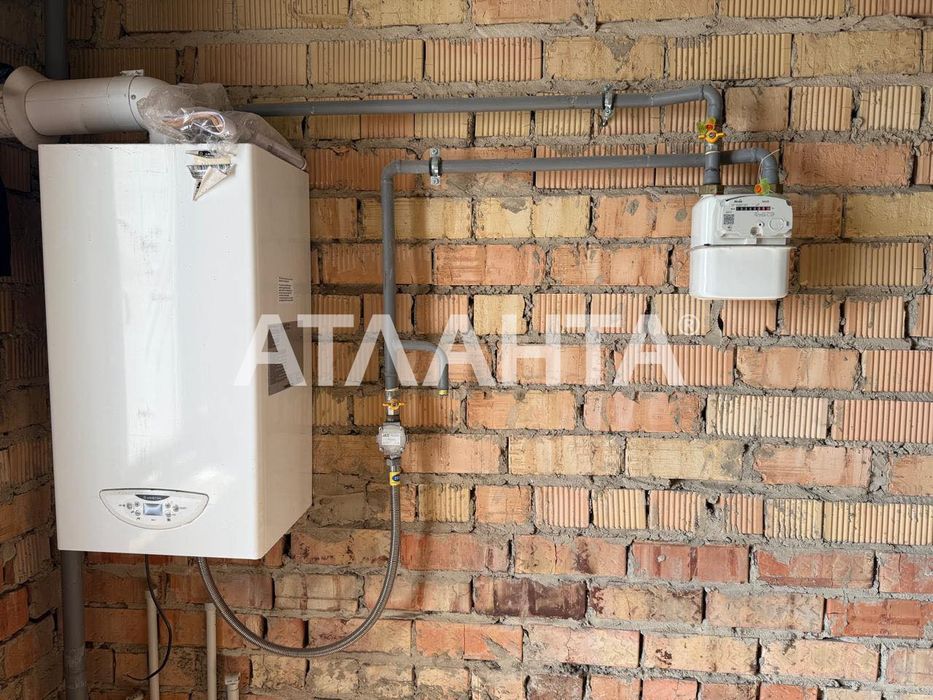 2 комнатная квартира в Хлебодарском с АГВ и кладовкой!