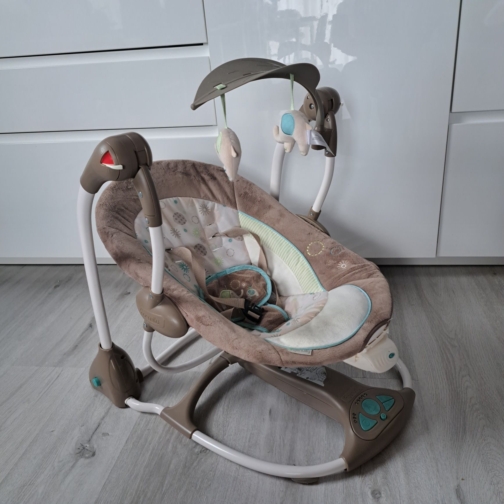 Bujak niemowlęcy ingenuity huśtawka