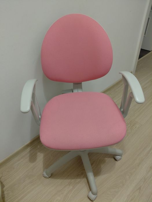 Krzesło obrotowe biurkowe