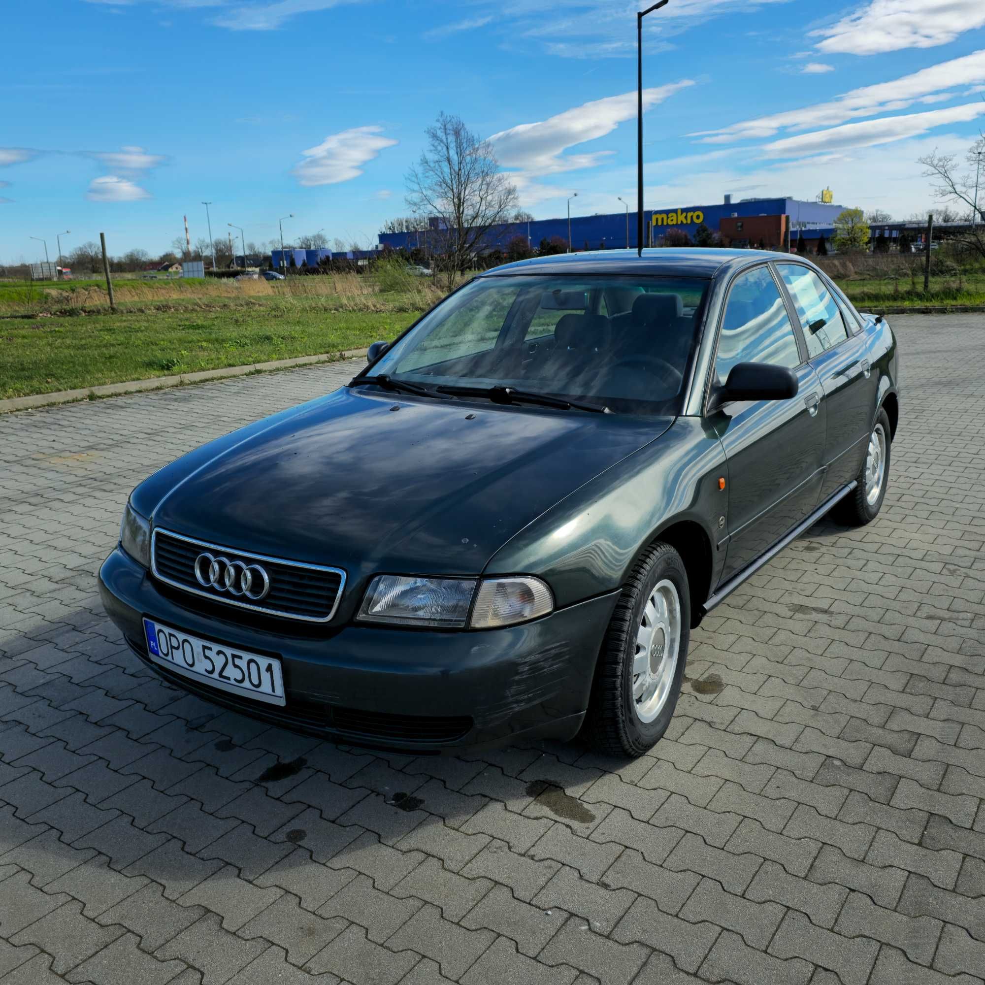 Audi A4 B5 110 km 1996r