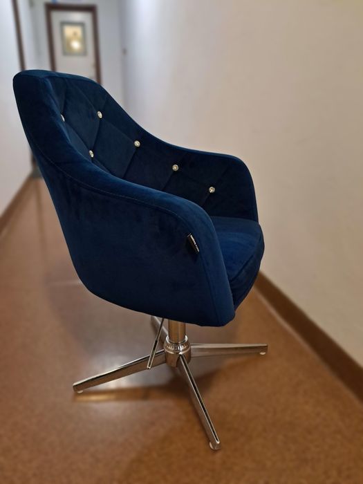 Fotel welurowy, krzesło obrotowe