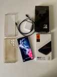 Smartfon Samsung Galaxy S22 Ultra 8/128GB + ladowarka + folia +2x etui