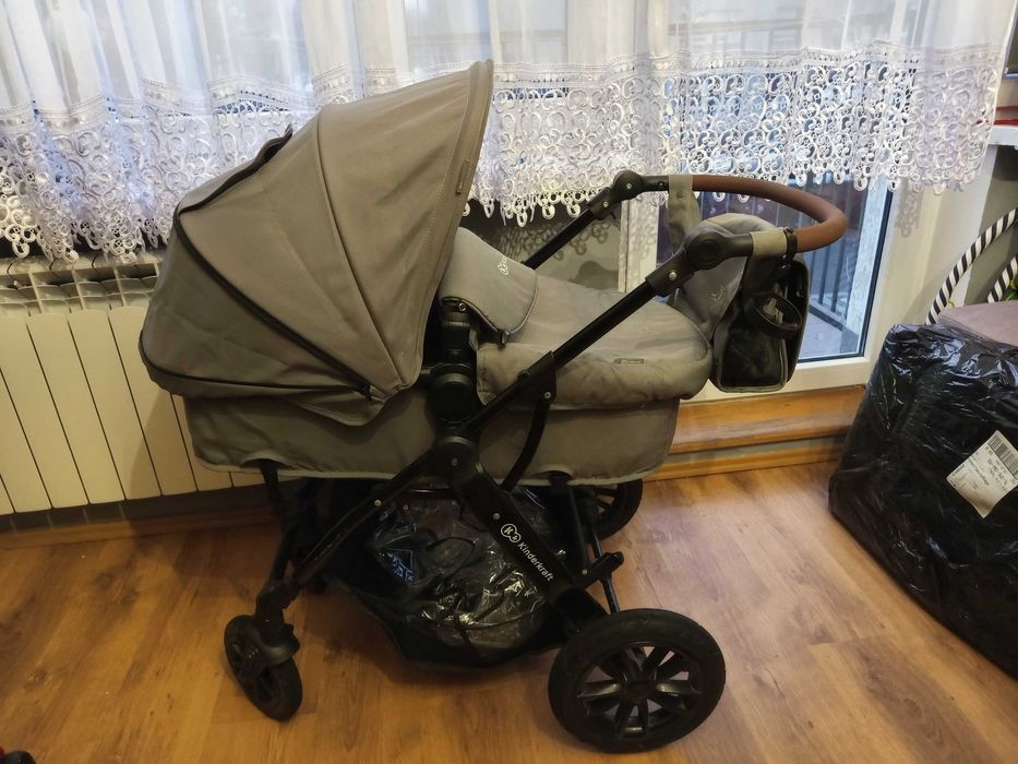 Kinderkraft moov wózek gondola + spacerówka