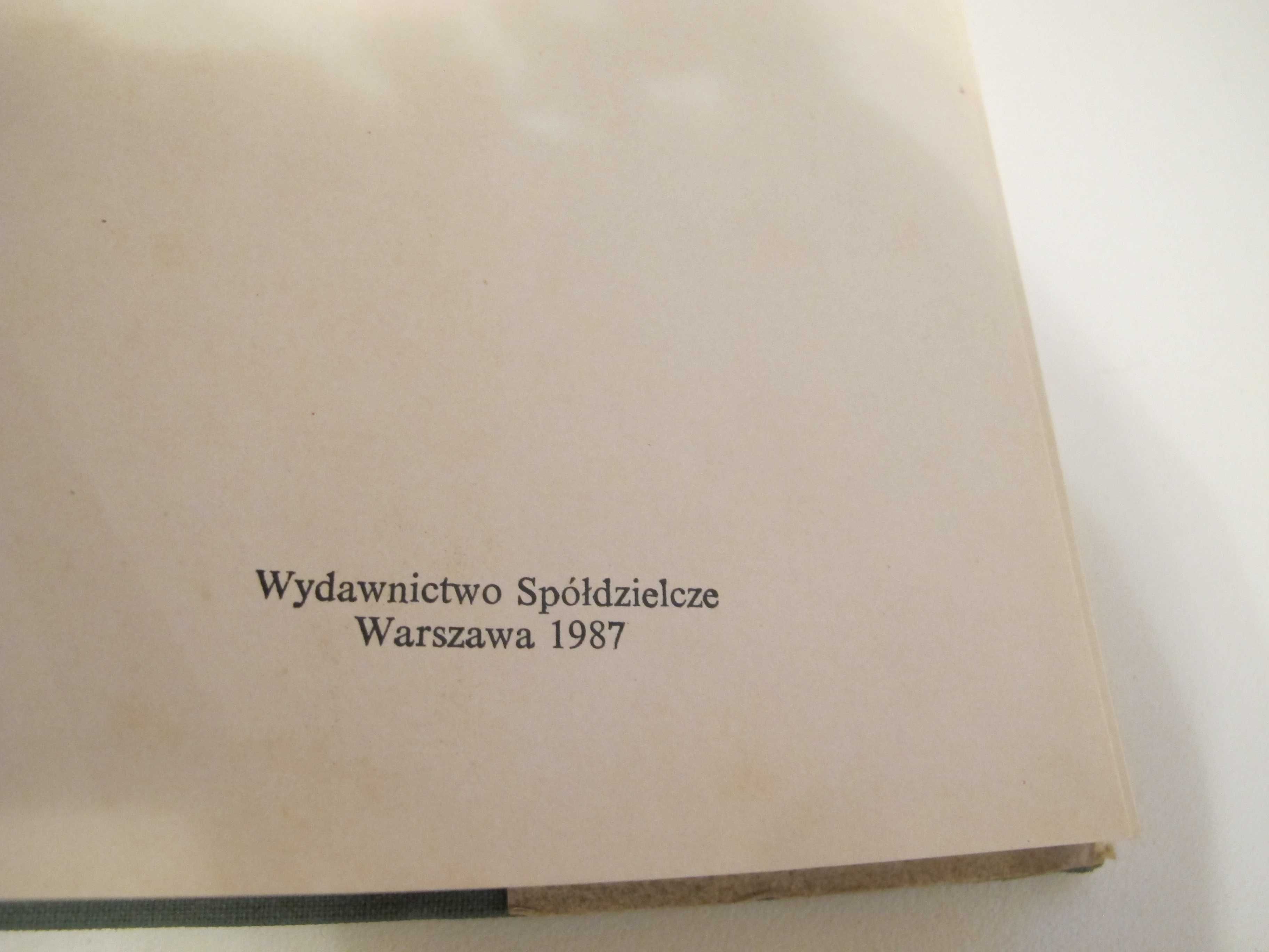 Ginące piękno-rękodzieło haftowanie rzeżbienie