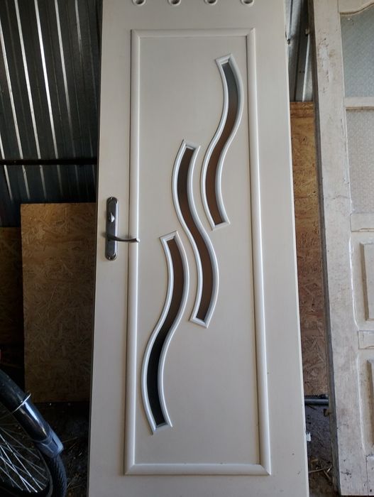 Drzwi pokojowe 80 cm i łazienkowe