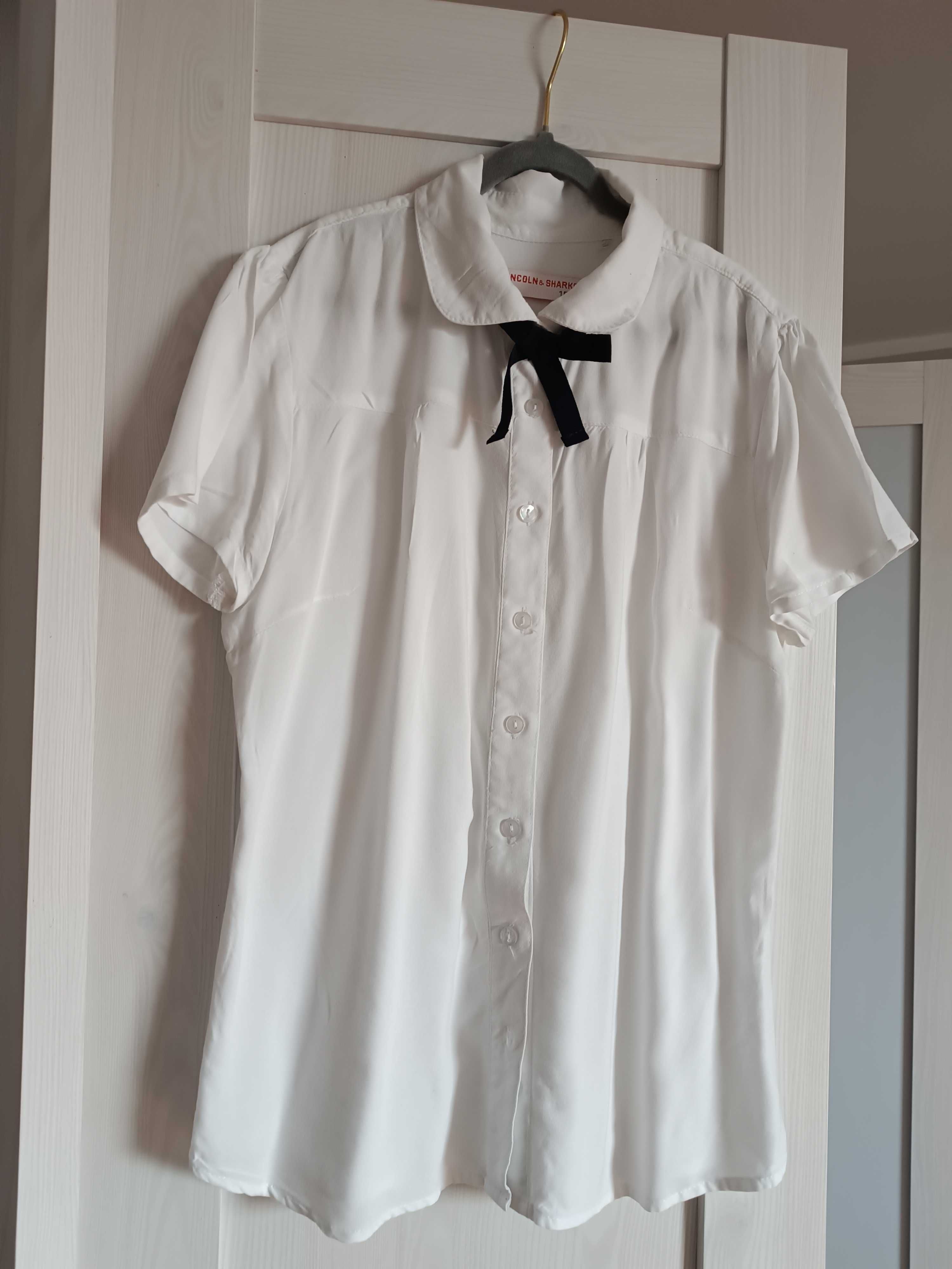 Dziewczęca elegancka bluzka na uroczystości szkolne