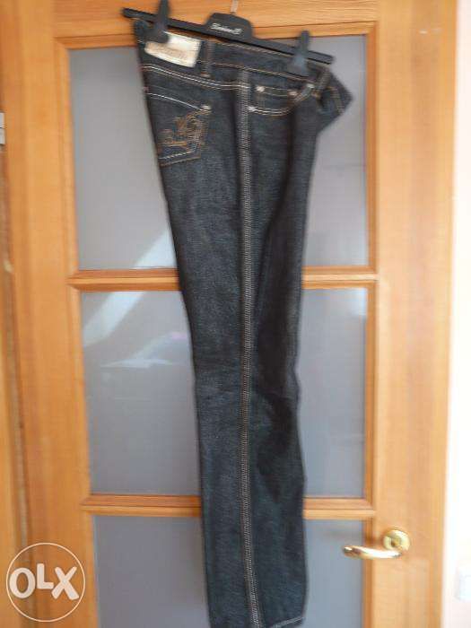 RESERVED super spodnie czarne jeansowe M