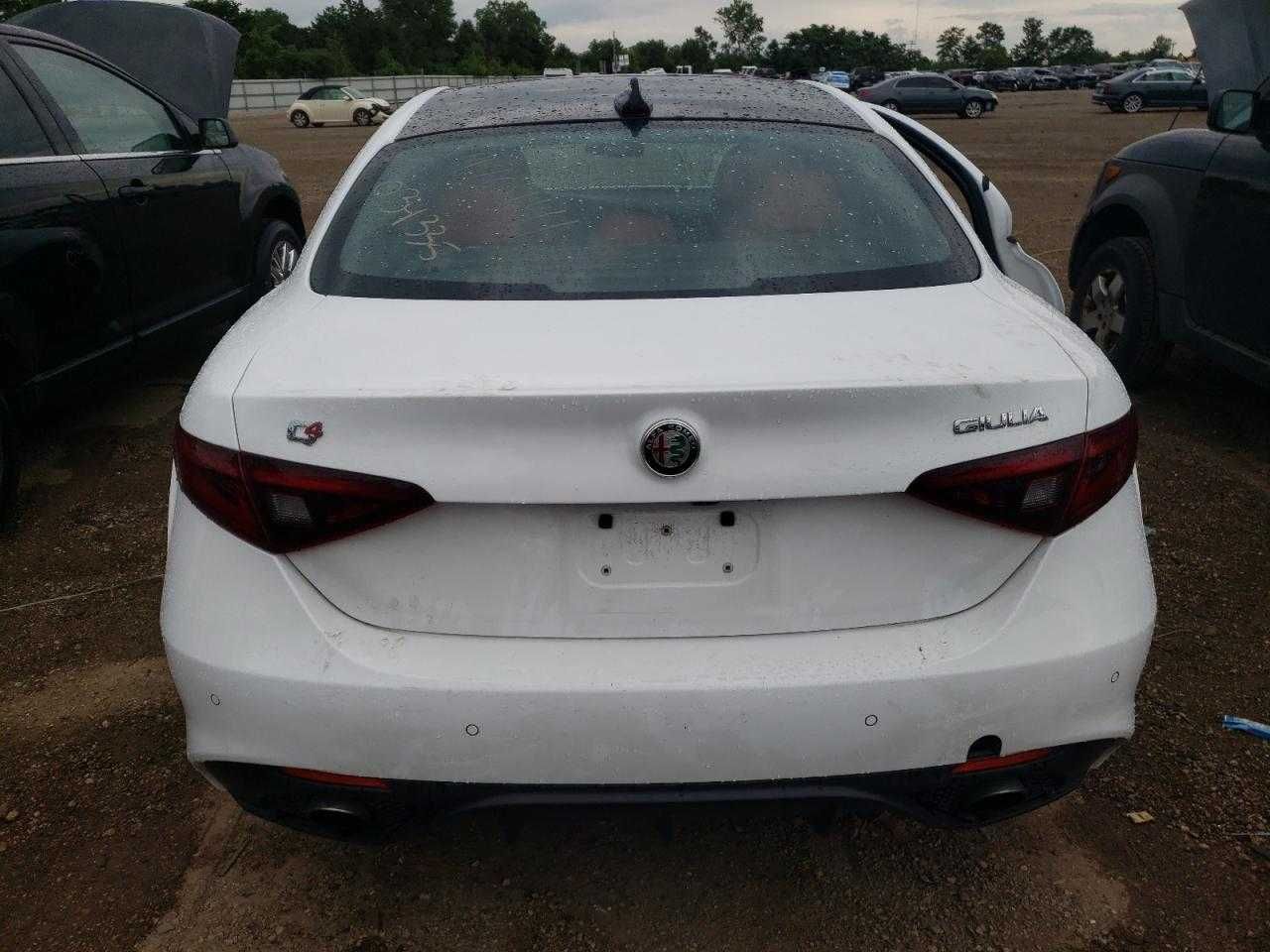 2017 Alfa Romeo GIULIA Q4