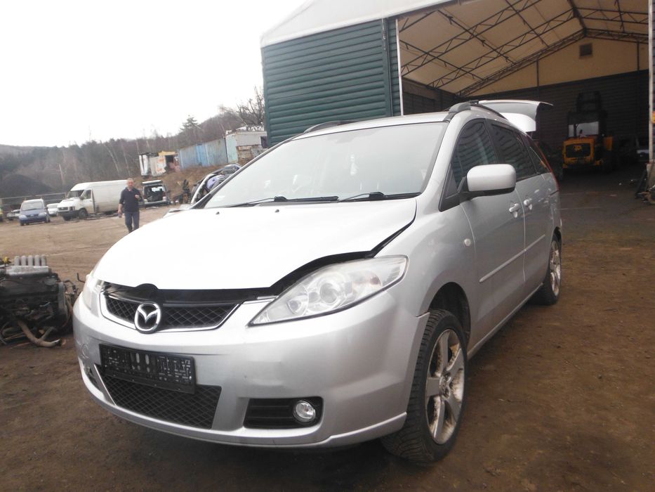 Mazda 5 2,0 lampa przednia uk,