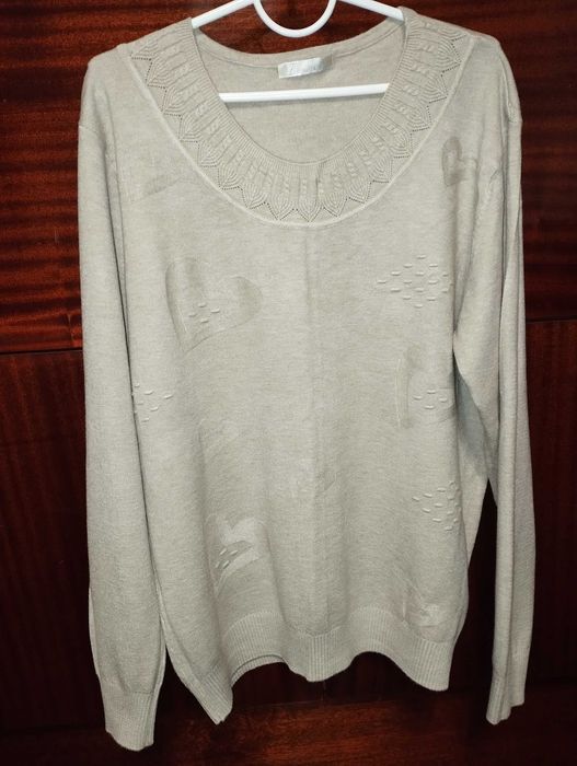 жіноча   кофтина