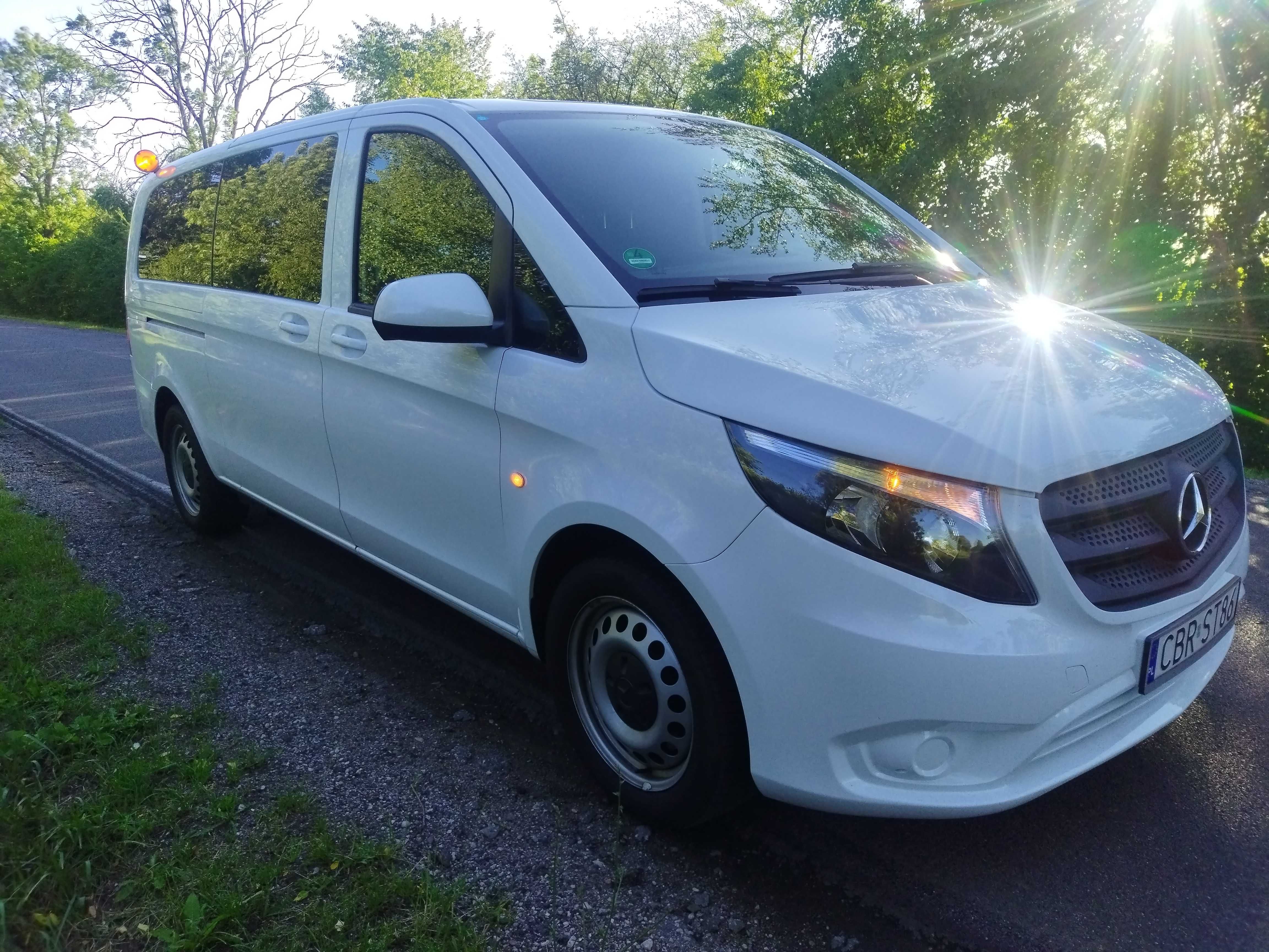Mercedes Benz Vito Tourer 9 os.  9G-Tronic  2022 rok