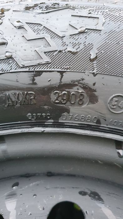Koła z oponami zimowymi do Kia Sportage 215/65/R16