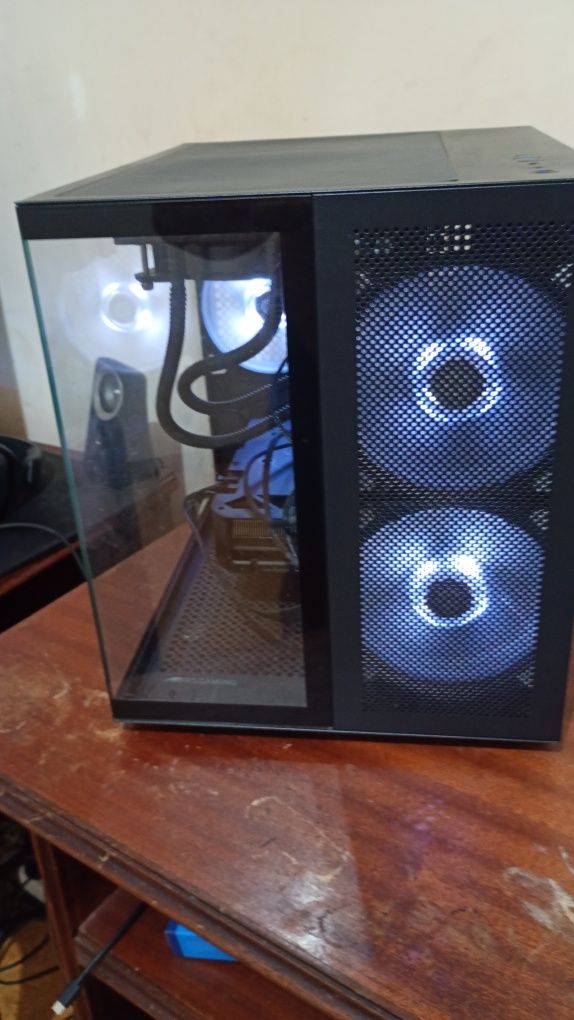 PC gaming com RTX 4060, 32 GB RAM DDR5 e Intel Core 14th Gen