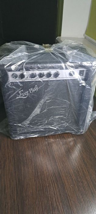 Комбопідсилювач для гітари