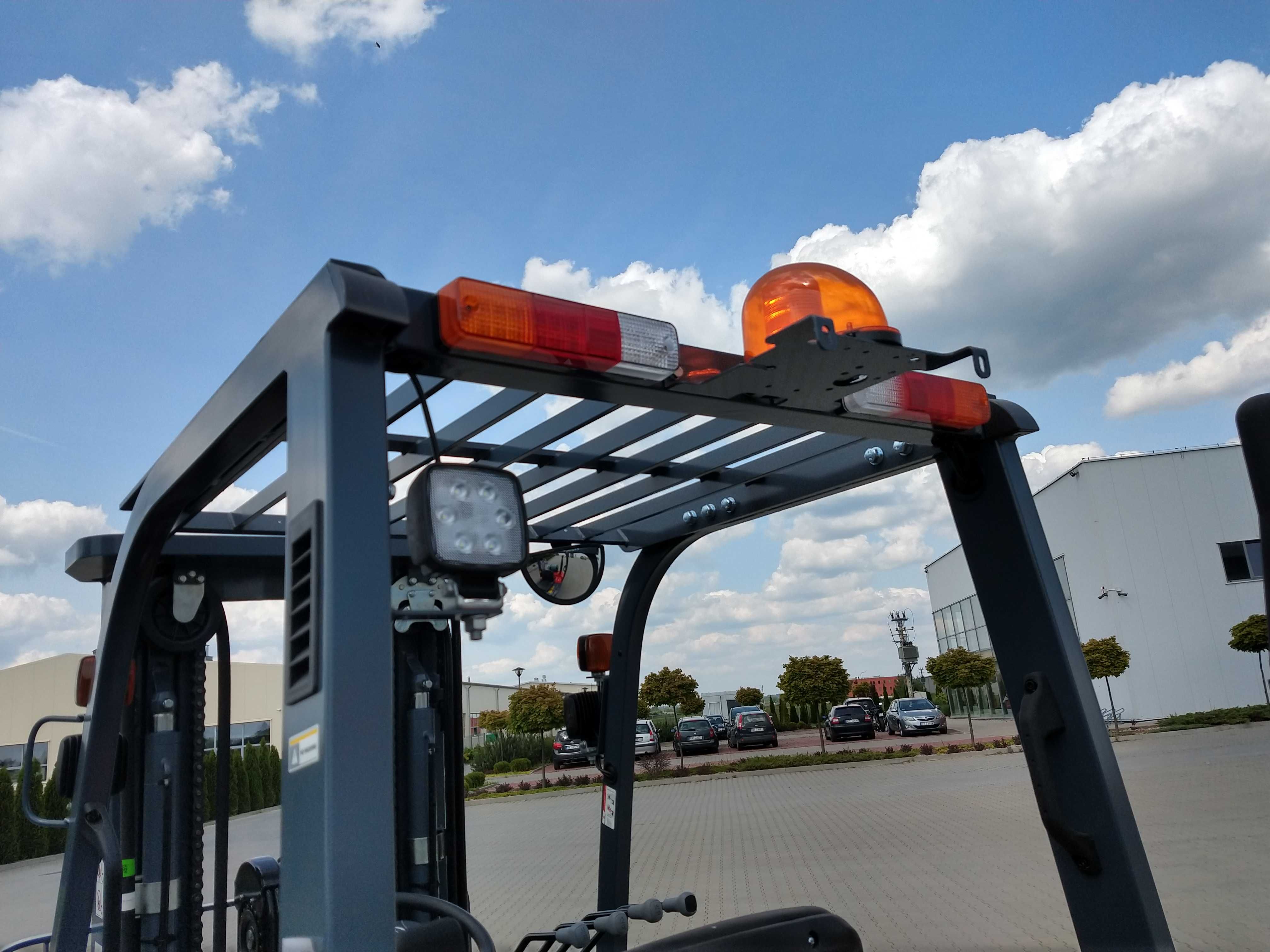 Wózek Widłowy Spalinowy 3,5T Maszt 4,7m LPG Silnik Kubota *HELI* 2024