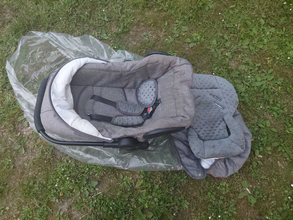 Wózek dziecięcy 3w1