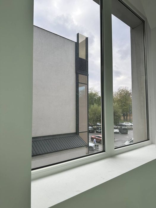 Сдам современный офис 27 кв.м., центр, пл.Шевченко, без доп платежей!