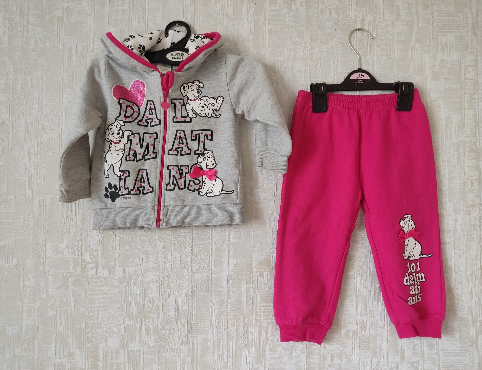 Вещи для девочки 6-12 месяцев,кофта меховушка, штанишки,костюм,кофта