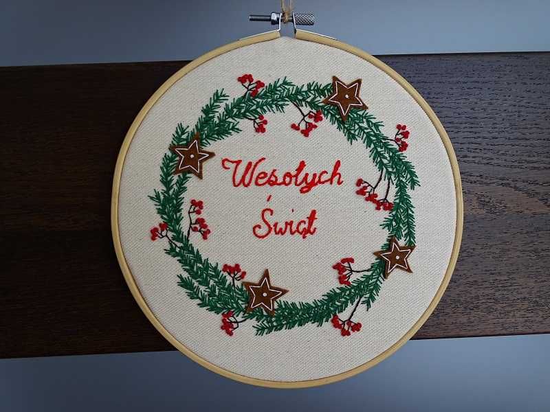 Ręcznie haftowany świąteczny wieniec, wianek na drzwi, okno, ścianę