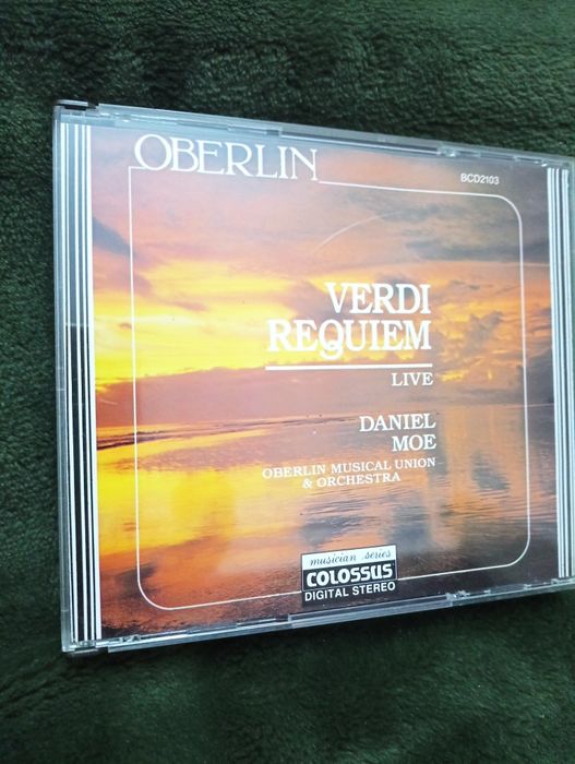 2x CD Oberlin Requiem" - Verdi; Daniel Moe, Oberlin Musical...RARO