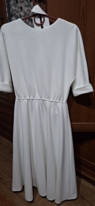 Сукня біла плаття біле святкове весільне