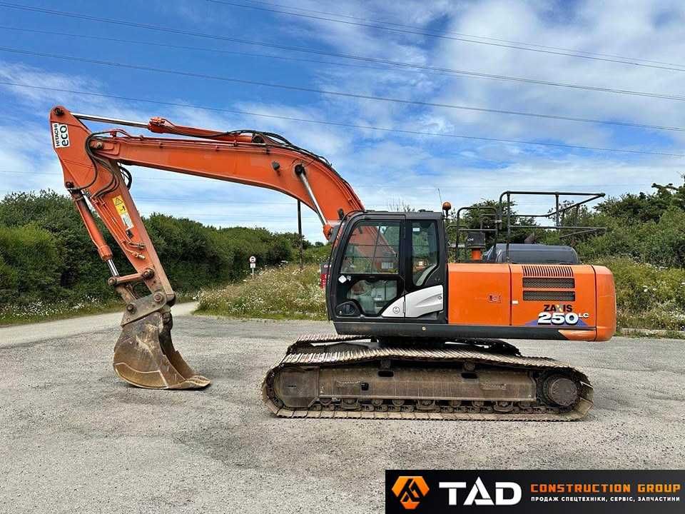Гусеничний екскаватор HITACHI ZAXIS 250LC-6