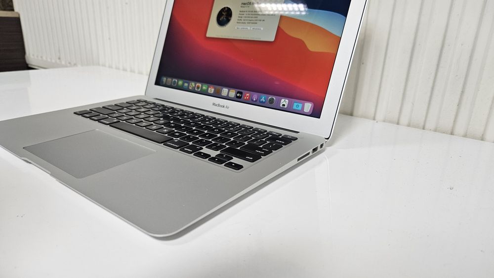 Macbook Air A1466  13,3/i5-4260u/8GB/256SSD/Big Sur