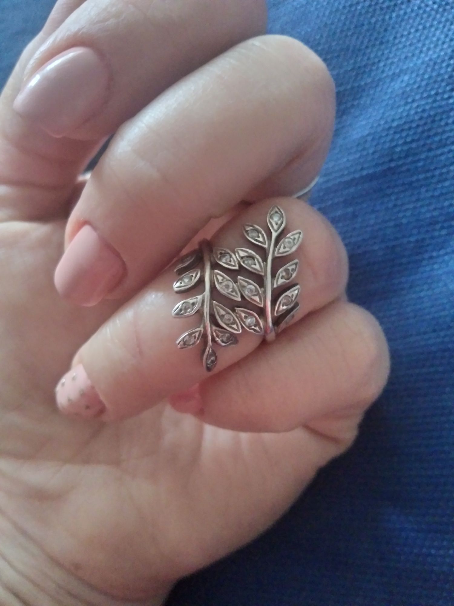Серебряное колечко