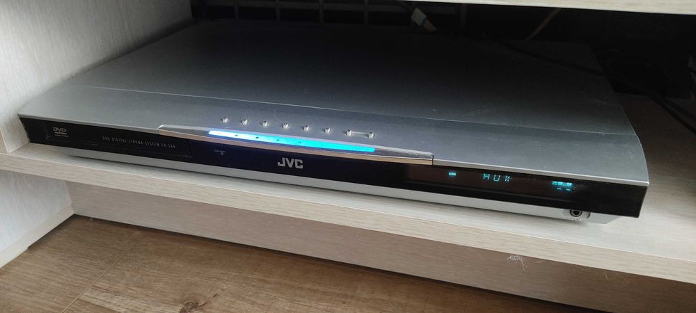 Домашній кінотеатр JVC