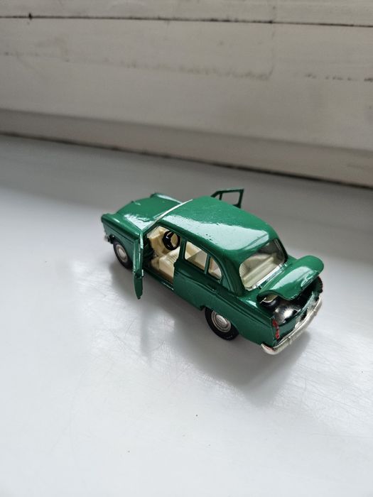 Модель москвич 403 а7