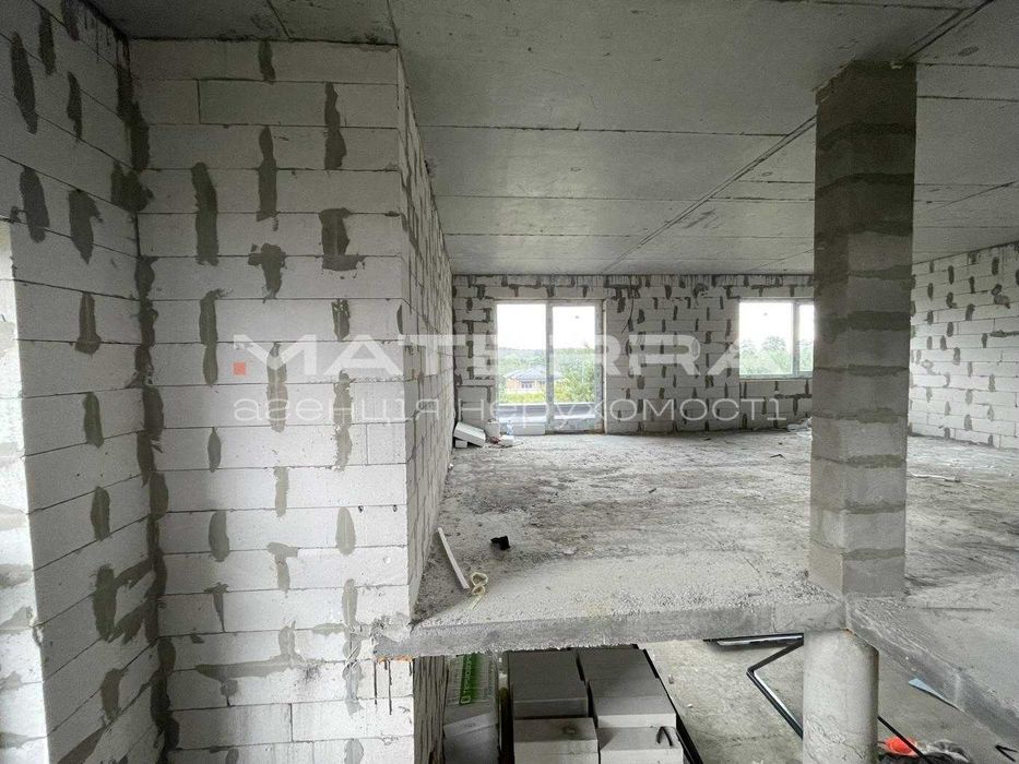 Бобриця продаж будинку 150м2 у стилі Хай-Тек