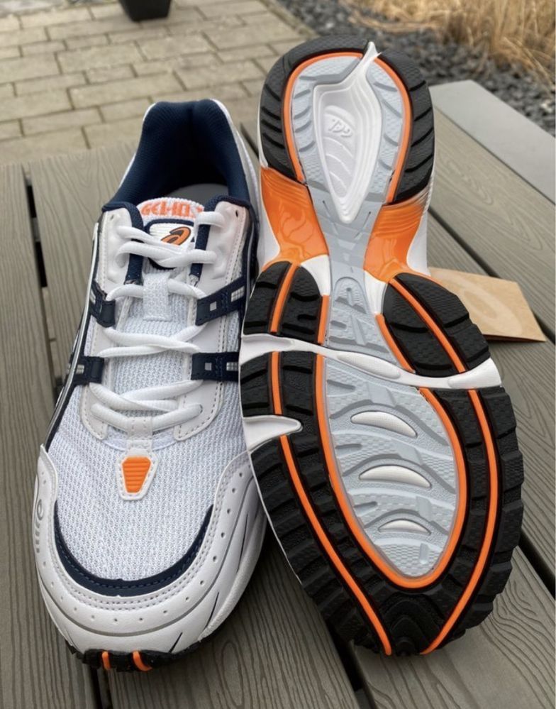ОРИГІНАЛ Asics Gel 1090
