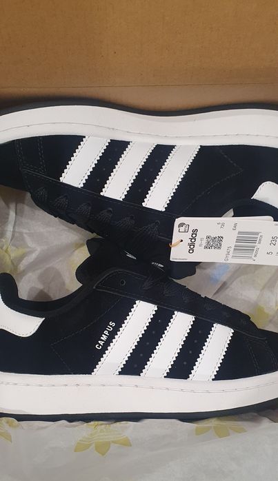Adidas campus novas