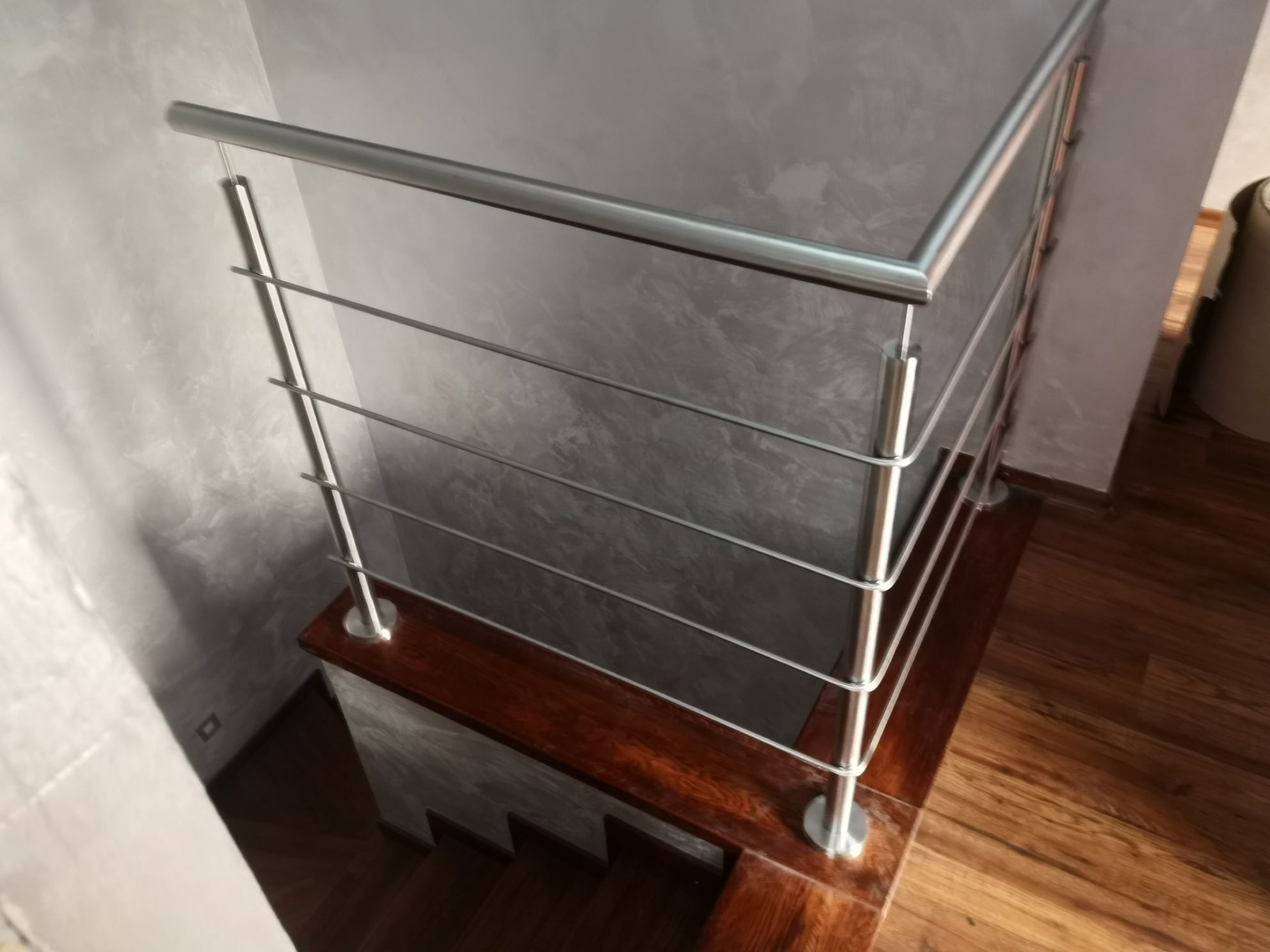 Balustrada barierka nierdzewna balkon francuski zabezpieczenie inox