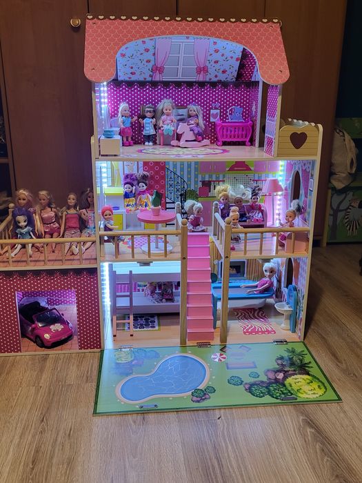 Duży Domek dla Lalek