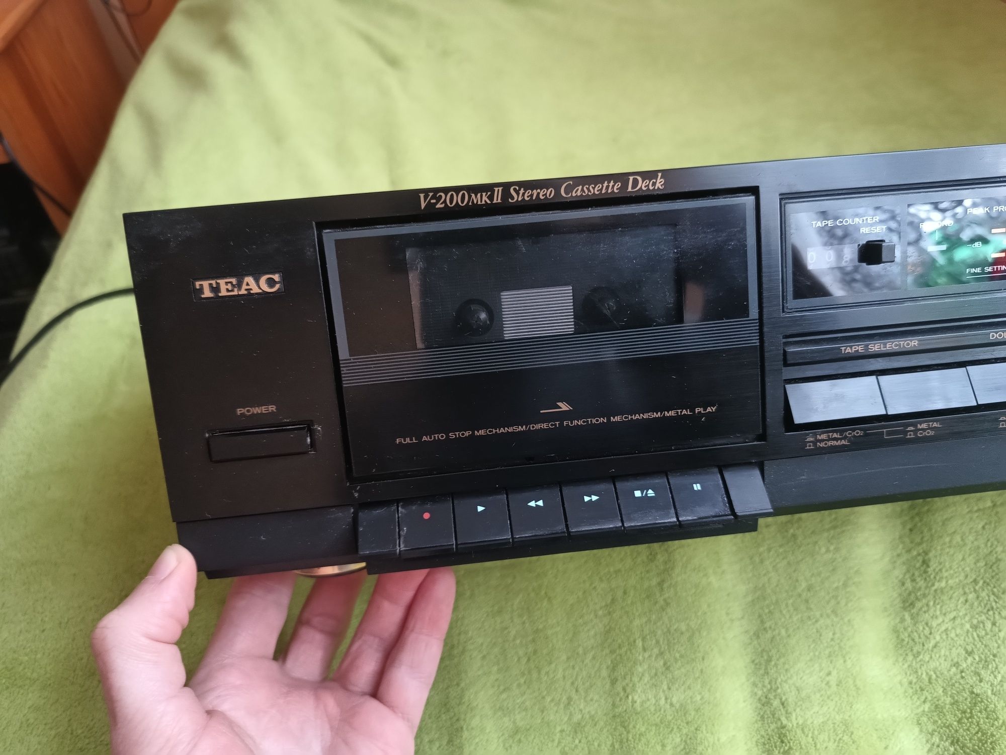 Magnetofon Teac V200 Mk II Stereo Casette Deck