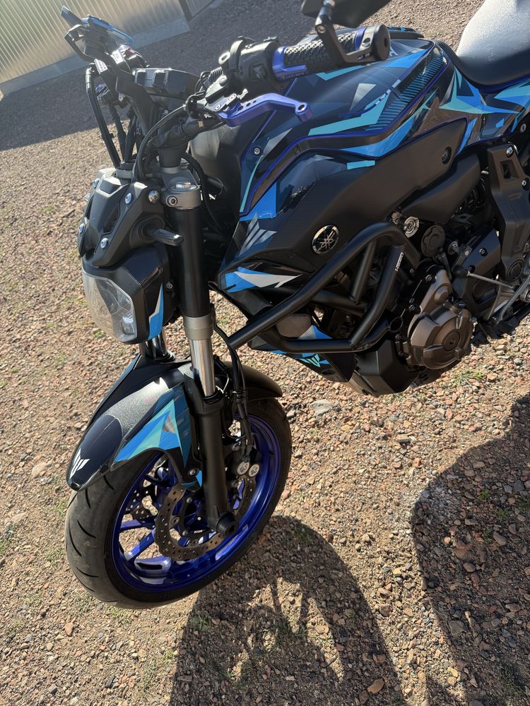 Yamaha Mt07 2017 ABS Kat A2 dużo dodatków,Arrow,okleina custom
