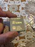 Процесор AMD Ryzen 7 5800 X3D