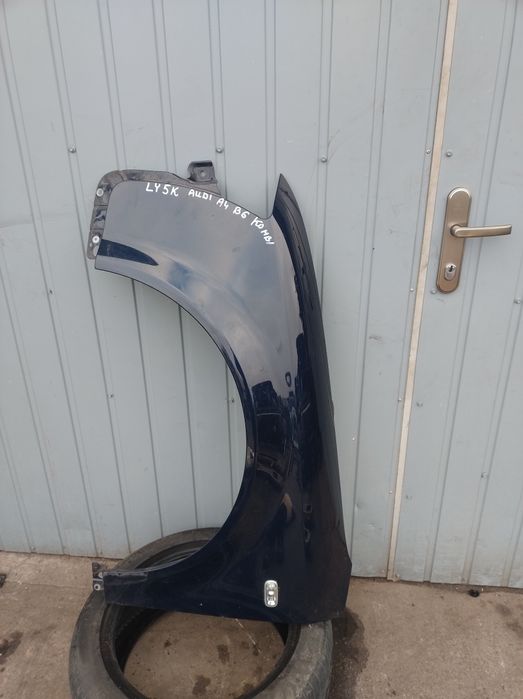 Błotnik prawy Audi A4 B6 LY5K