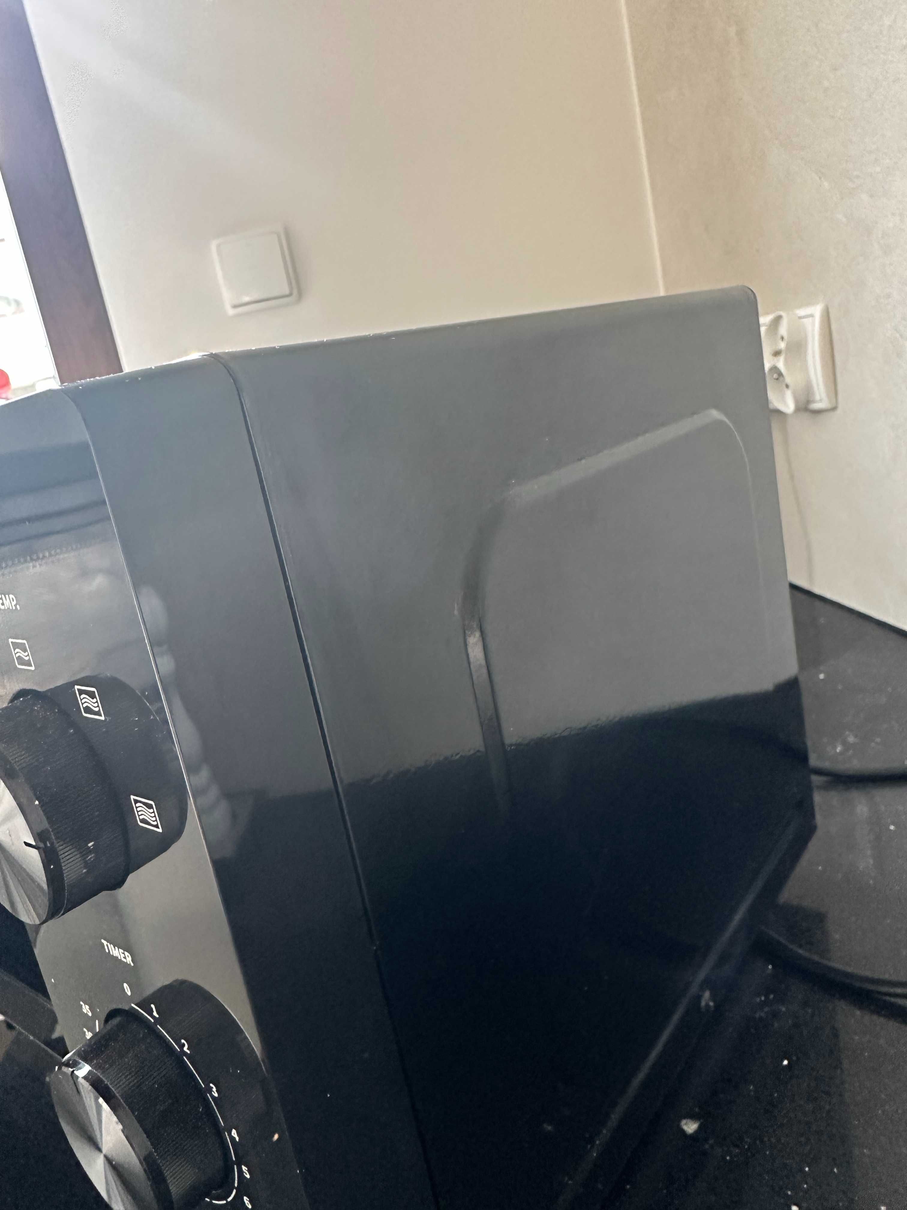 Kuchenka mikrofalowa HISENSE H20MOBP1H 700W